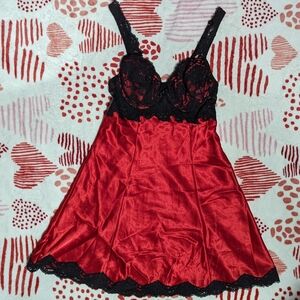 Victoria's Secret Slip Size Small